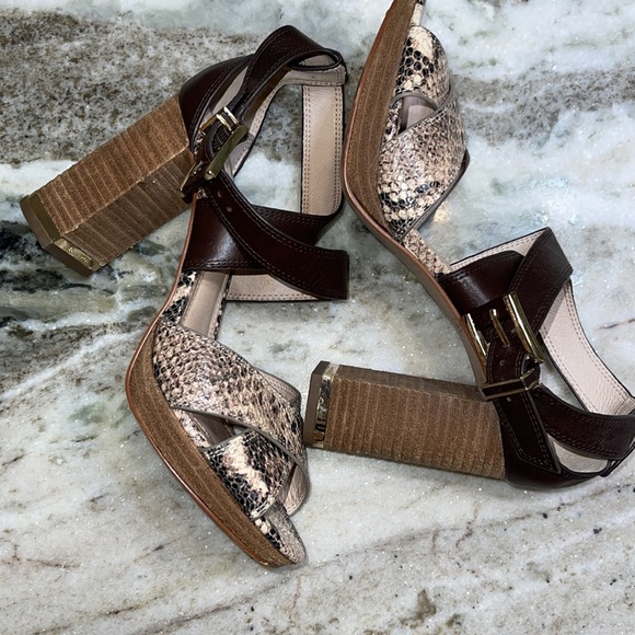 Louise et Cie Gigi Snakeskin Heeled Sandals 7 - Picture 6 of 11